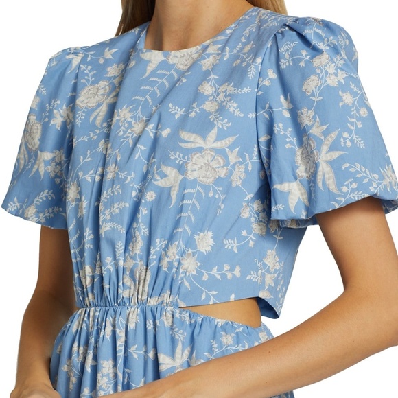 Wayf Plaza Floral Cut-Out Tiered Maxi Dress - Picture 7 of 8